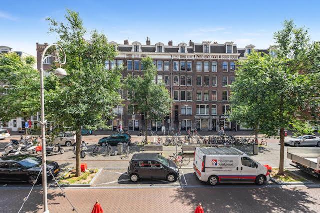 Resident Moose Bed & Breakfast Amsterdam Bagian luar foto
