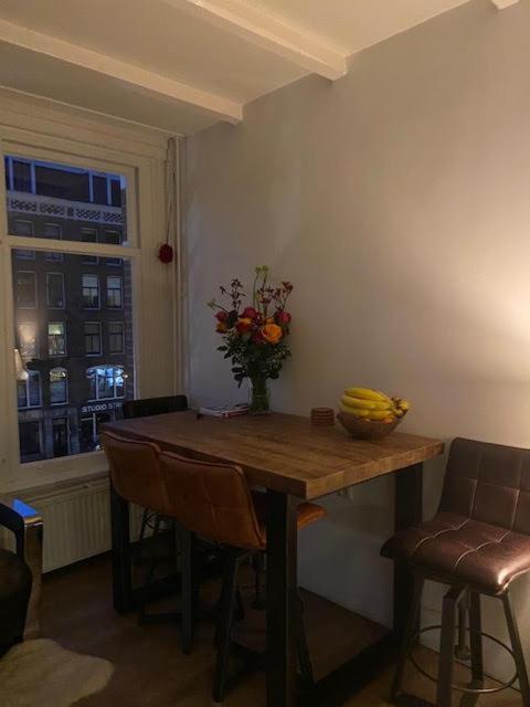 Resident Moose Bed & Breakfast Amsterdam Bagian luar foto